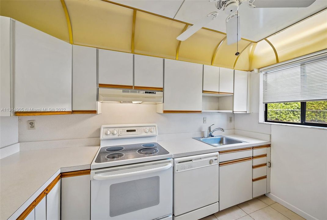 Vendido Recientemente: $154,000 (1 camas, 1 baños, 980 Pies cuadrados)
