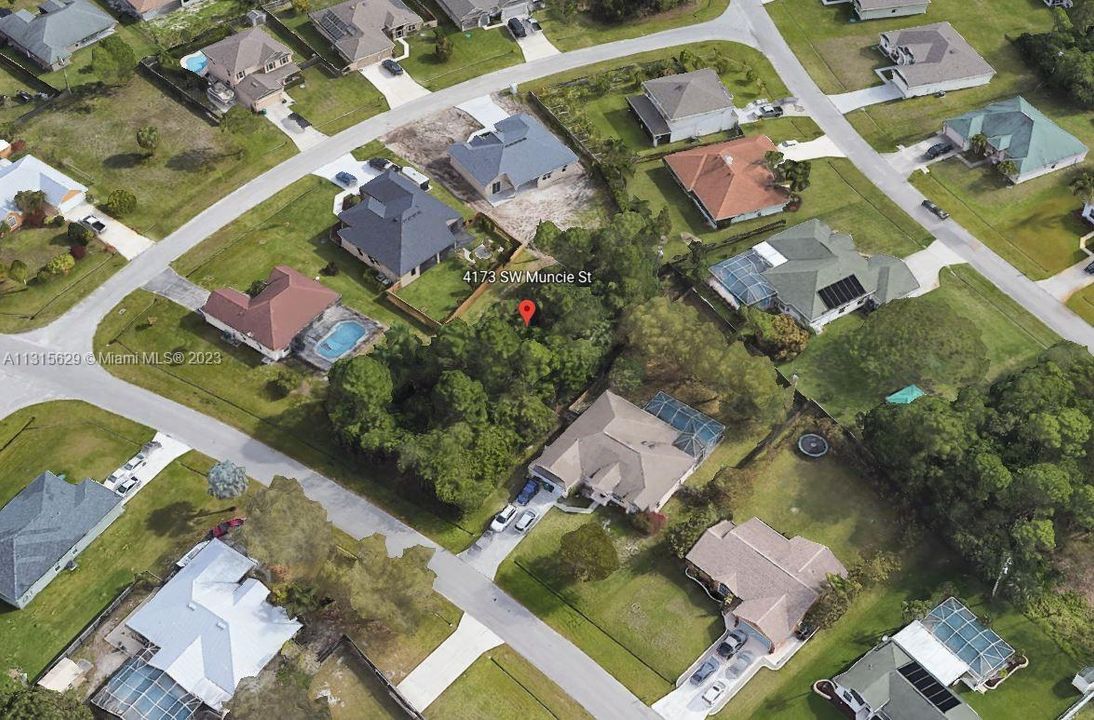 Недавно продано: $110,000 (0.34 acres)