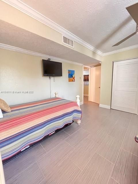 2nd Bedroom.