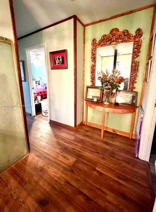 Vendido Recientemente: $280,000 (3 camas, 2 baños, 0 Pies cuadrados)