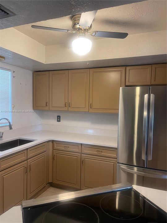 Recently Rented: $2,800 (4 beds, 2 baths, 1668 Square Feet)