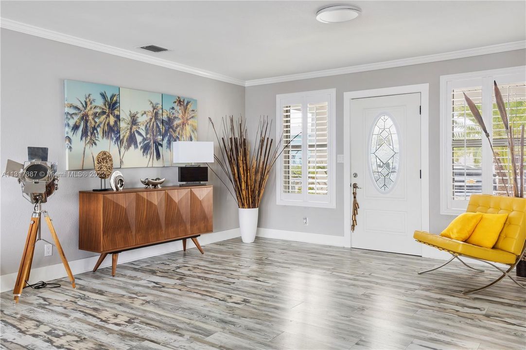Recently Sold: $1,925,000 (3 beds, 2 baths, 2134 Square Feet)