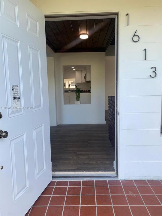 Recently Sold: $369,000 (3 beds, 2 baths, 2058 Square Feet)