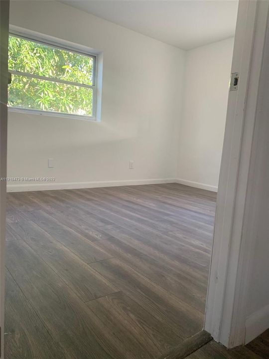 Recently Sold: $369,000 (3 beds, 2 baths, 2058 Square Feet)