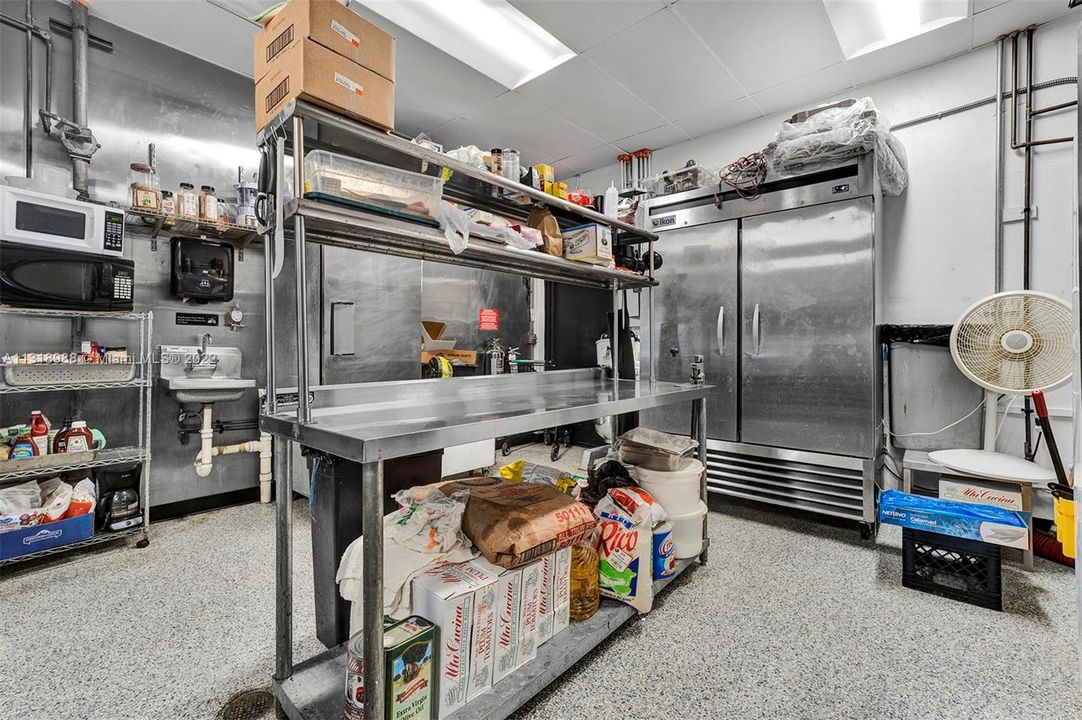 最近售出: $125,000 (0 贝兹, 0 浴室, 0 平方英尺)