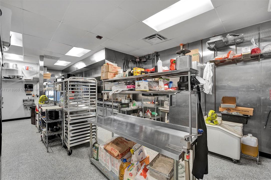 最近售出: $125,000 (0 贝兹, 0 浴室, 0 平方英尺)