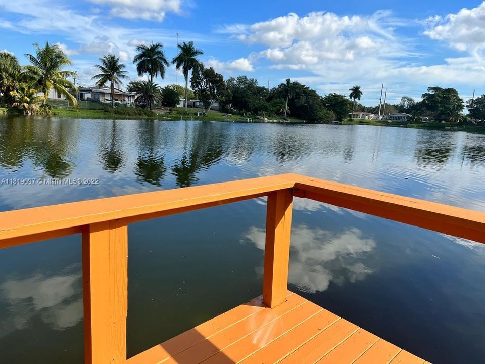 Recently Rented: $2,900 (3 beds, 1 baths, 1294 Square Feet)