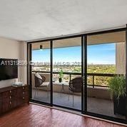 Recently Rented: $2,800 (1 beds, 1 baths, 848 Square Feet)