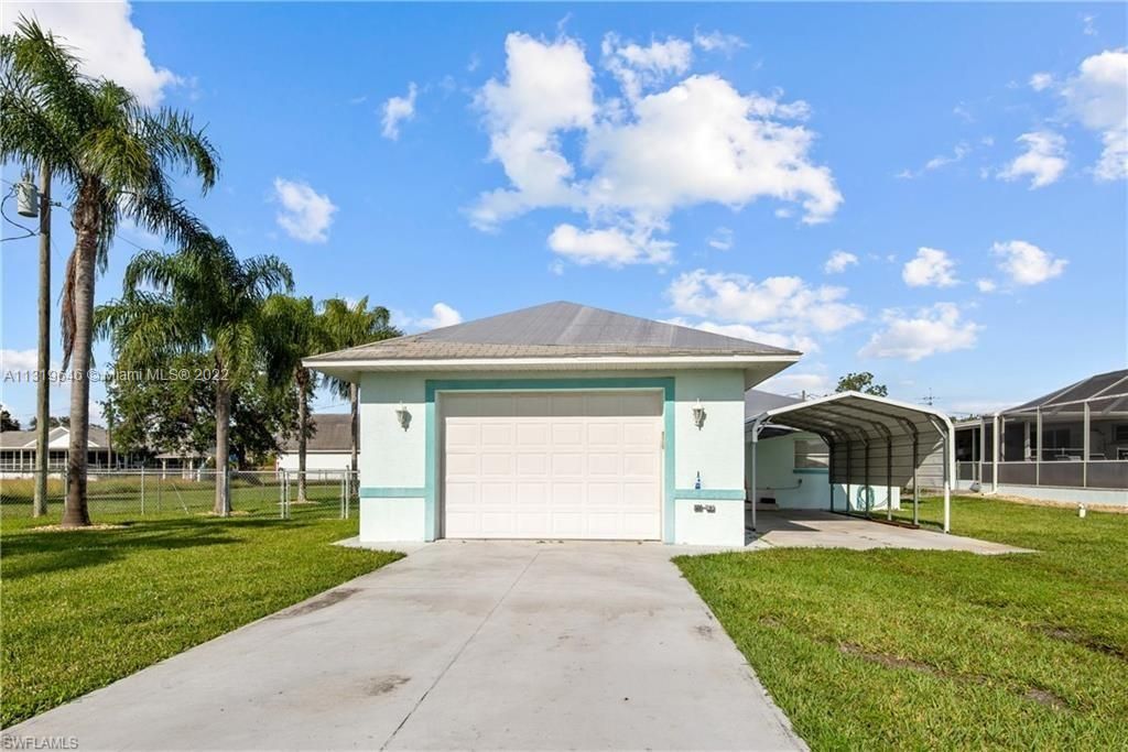 Recently Sold: $595,500 (3 beds, 2 baths, 1935 Square Feet)