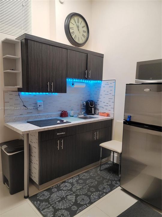 Recently Rented: $1,000 (1 beds, 1 baths, 684 Square Feet)