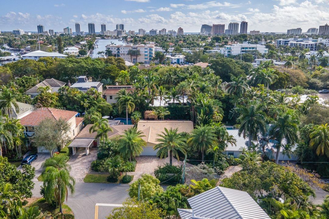 Recently Sold: $1,300,000 (3 beds, 2 baths, 1773 Square Feet)