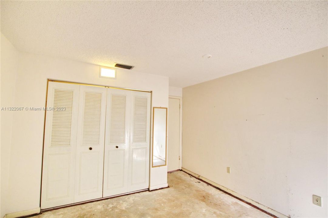 Недавно продано: $105,000 (2 спален, 2 ванн, 0 Квадратных фут)