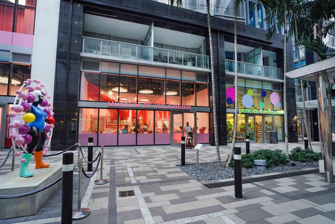 851 NE 1st Avenue 812 Miami