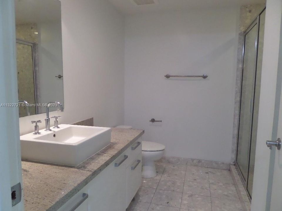 Spacious Master Bathroom