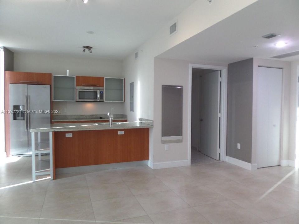 Open Kitchen