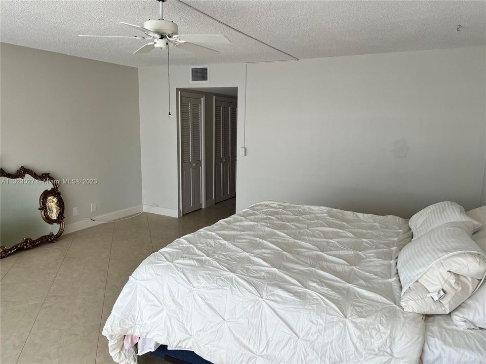 Recently Rented: $3,500 (2 beds, 2 baths, 1620 Square Feet)