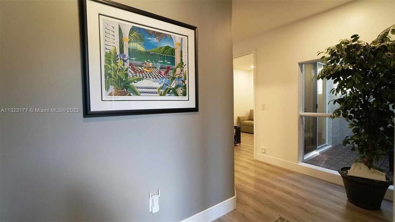 Recently Sold: $774,900 (3 beds, 3 baths, 2344 Square Feet)