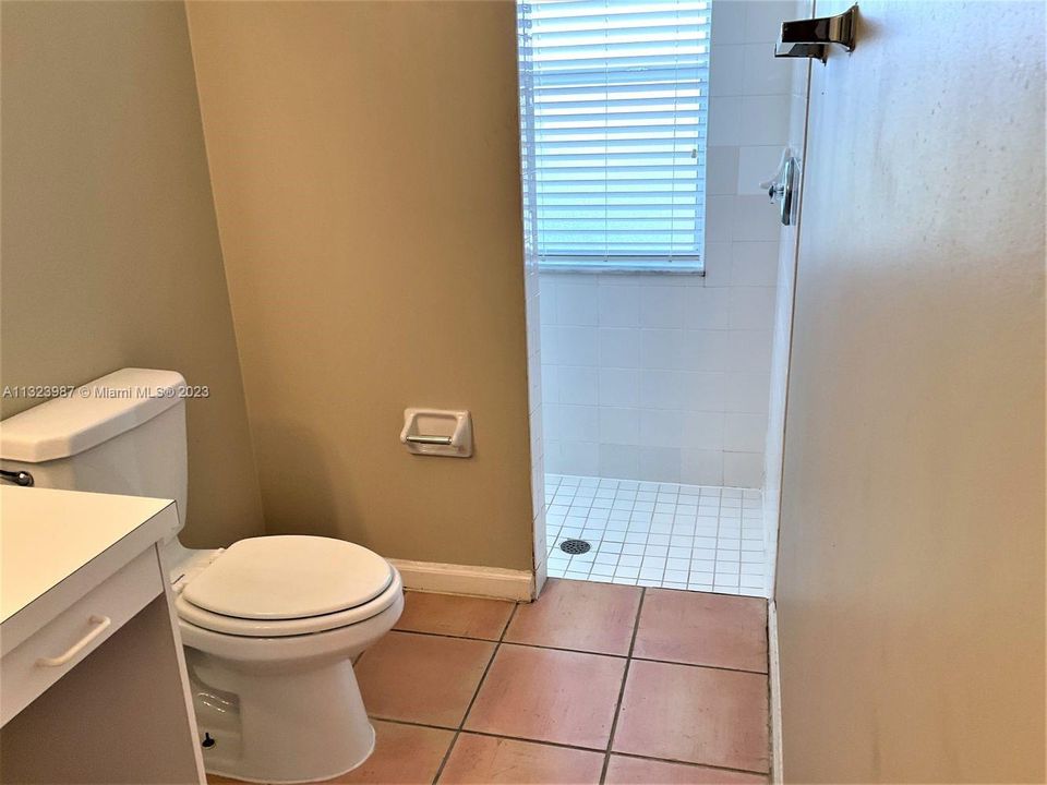 Recently Rented: $2,195 (3 beds, 2 baths, 1470 Square Feet)