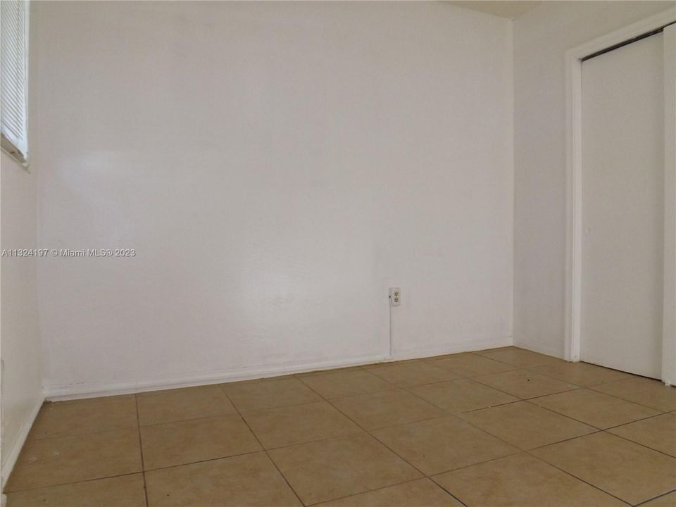 Recently Rented: $1,600 (1 beds, 1 baths, 8237 Square Feet)