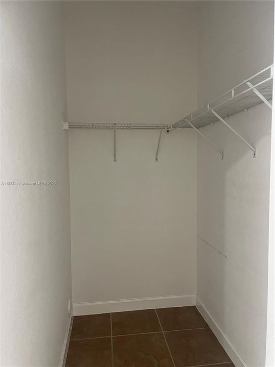 Recientemente alquilado: $1,400 (0 camas, 1 baños, 2312 Pies cuadrados)