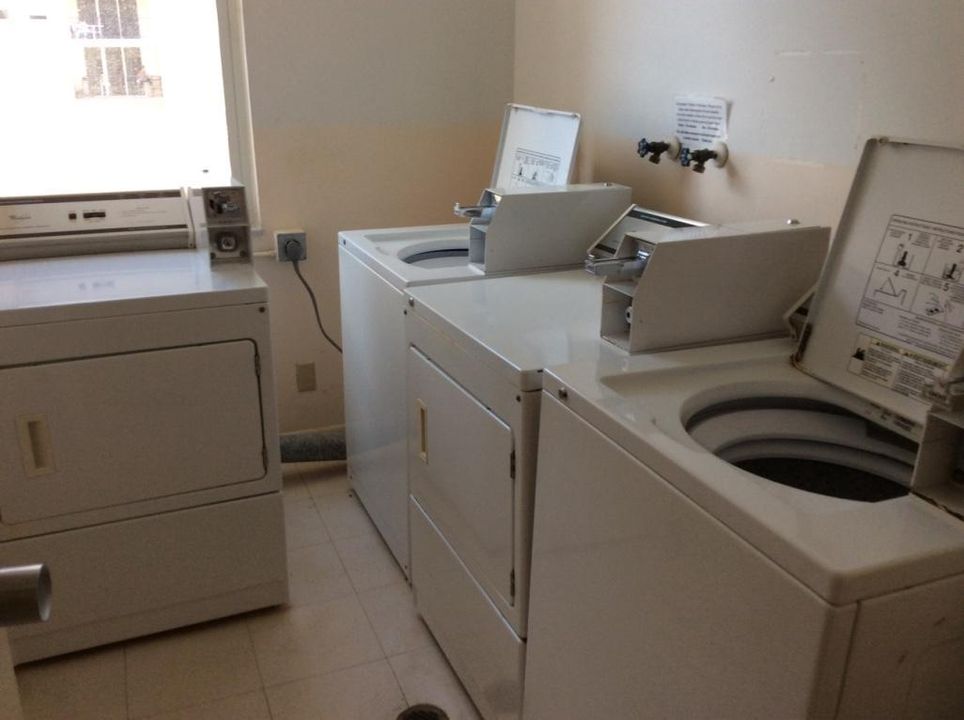 Recientemente alquilado: $1,950 (1 camas, 1 baños, 940 Pies cuadrados)