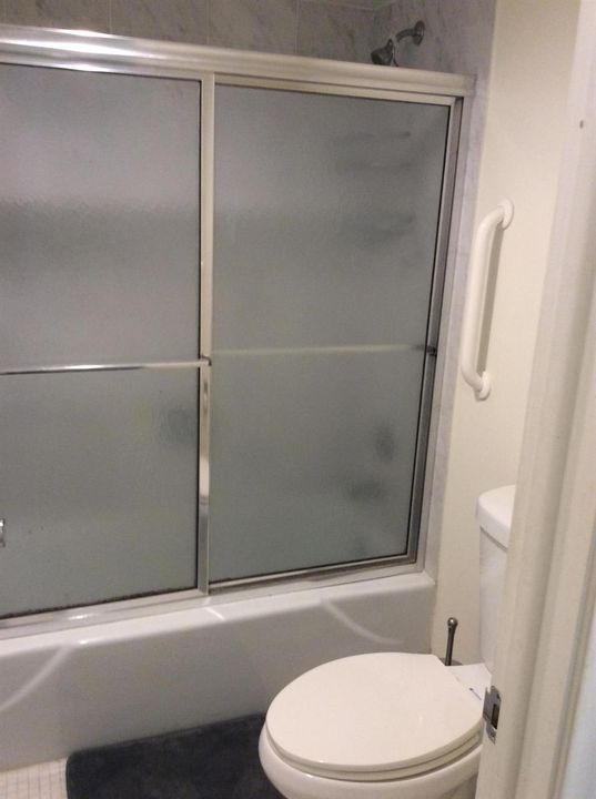 Recientemente alquilado: $1,950 (1 camas, 1 baños, 940 Pies cuadrados)