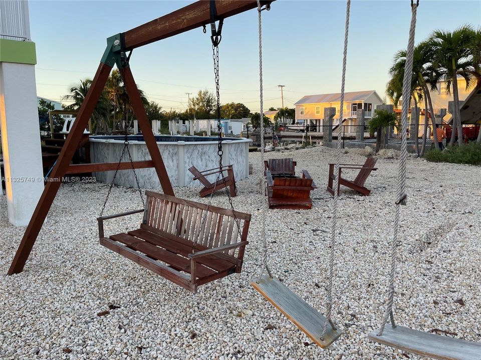 Recently Rented: $5,000 (4 beds, 2 baths, 1401 Square Feet)