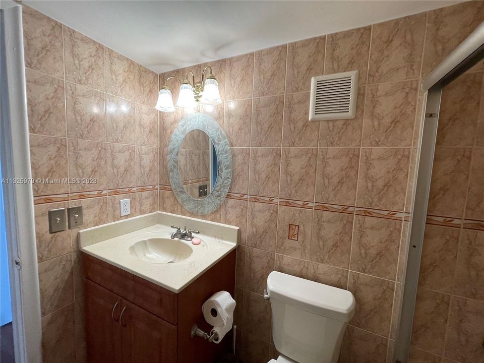 Недавно арендовано: $3,500 (2 спален, 2 ванн, 944 Квадратных фут)
