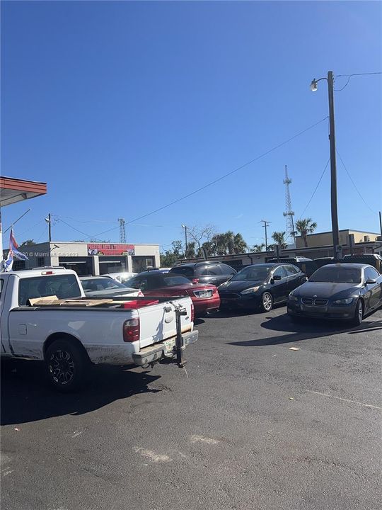 Recently Sold: $600,000 (0 beds, 0 baths, 0 Square Feet)