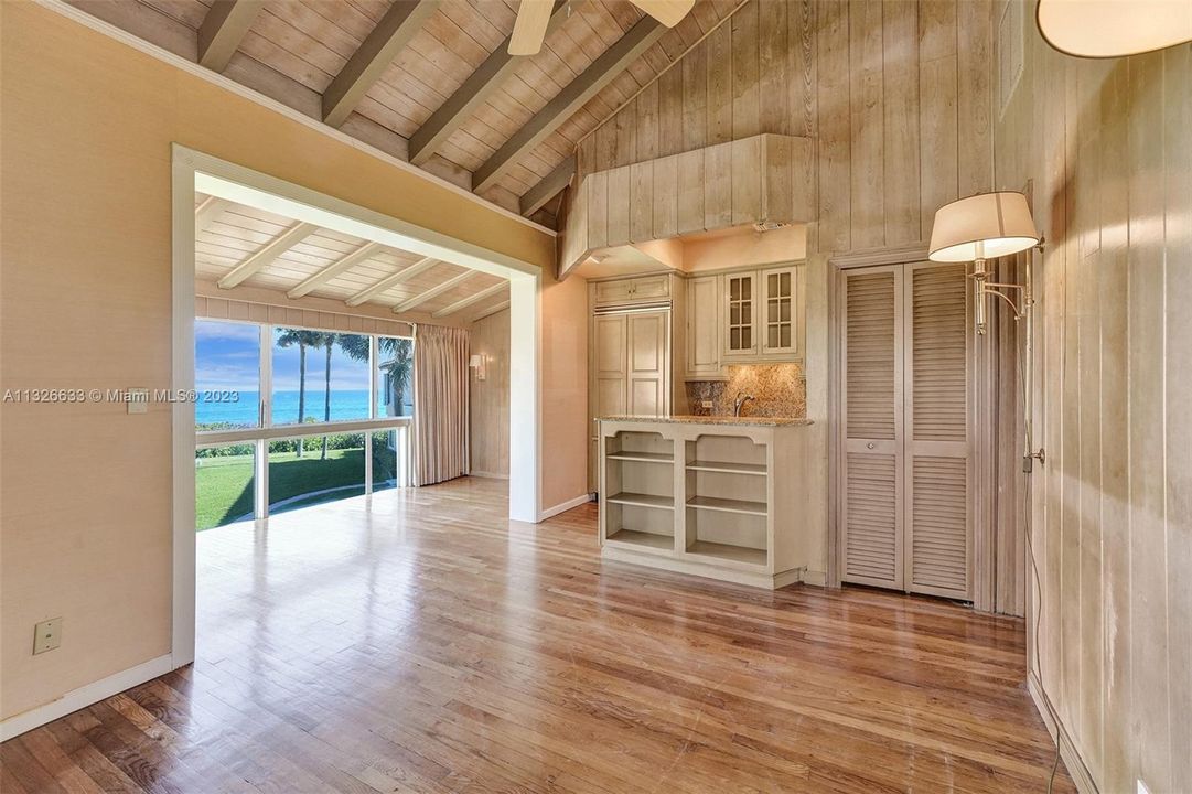 Vendido Recientemente: $720,000 (1 camas, 1 baños, 480 Pies cuadrados)