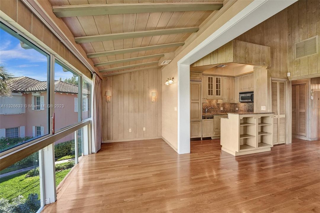 Vendido Recientemente: $720,000 (1 camas, 1 baños, 480 Pies cuadrados)