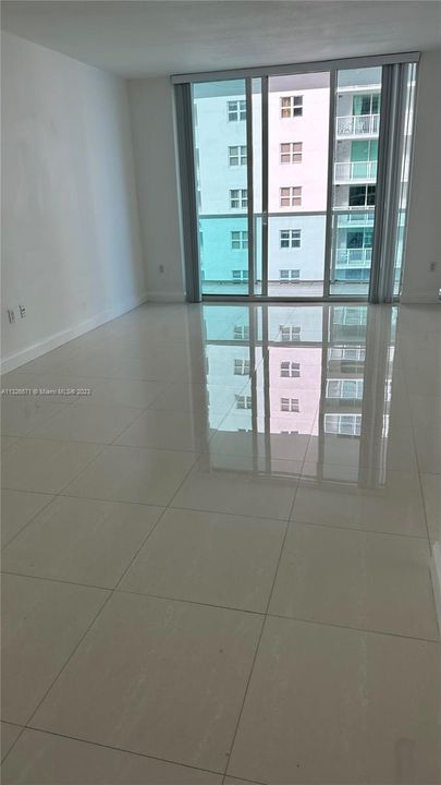 Недавно арендовано: $2,700 (1 спален, 1 ванн, 730 Квадратных фут)