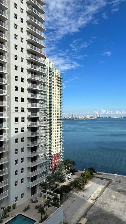 Недавно арендовано: $2,700 (1 спален, 1 ванн, 730 Квадратных фут)