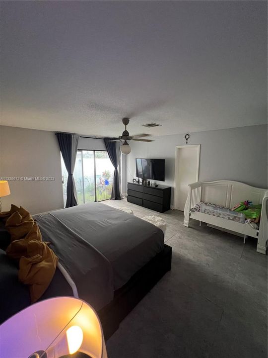 For Sale: $669,000 (4 beds, 2 baths, 2595 Square Feet)