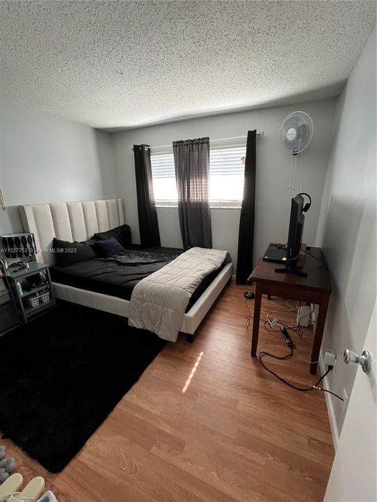 Recently Sold: $145,000 (2 beds, 1 baths, 0 Square Feet)