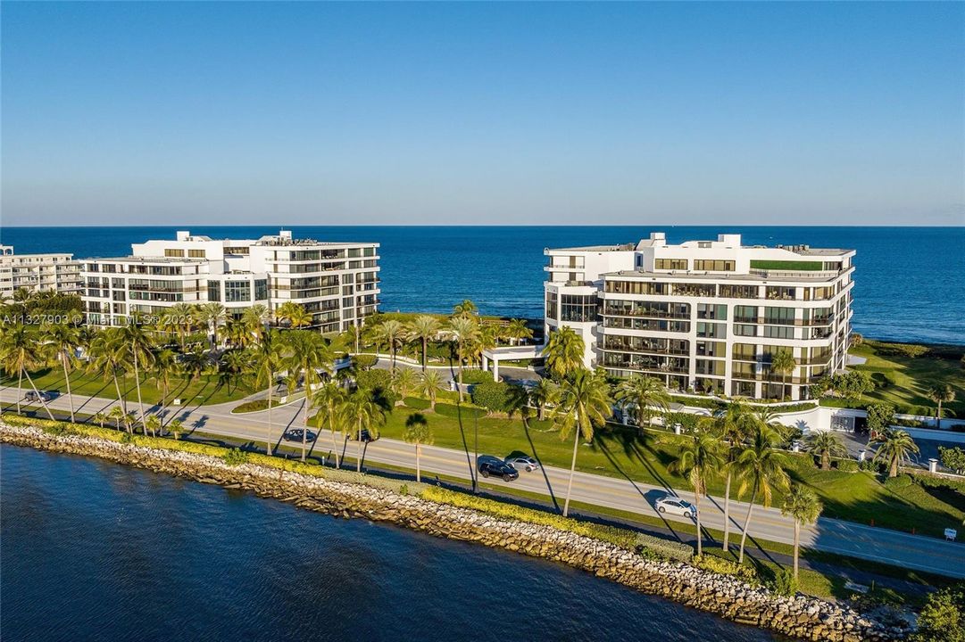 Recently Sold: $2,500,000 (2 beds, 3 baths, 2618 Square Feet)