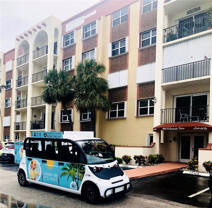 最近租的: $1,850 (1 贝兹, 1 浴室, 740 平方英尺)