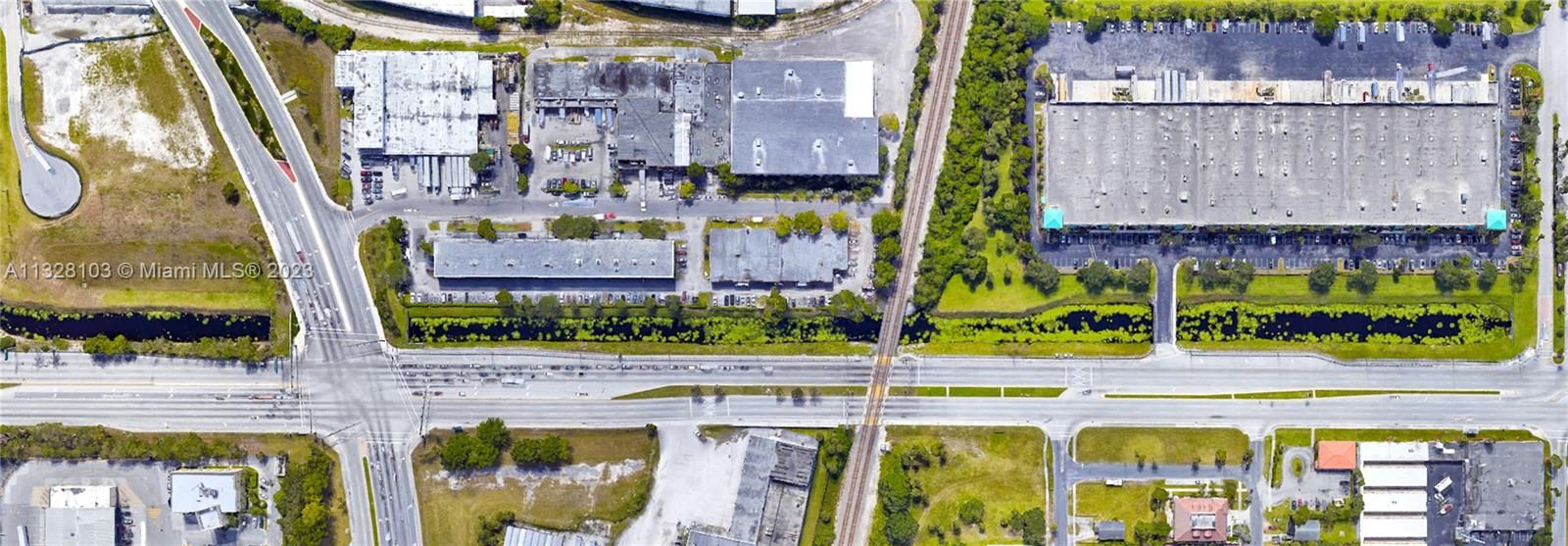 最近售出: $599,000 (0 贝兹, 0 浴室, 0 平方英尺)