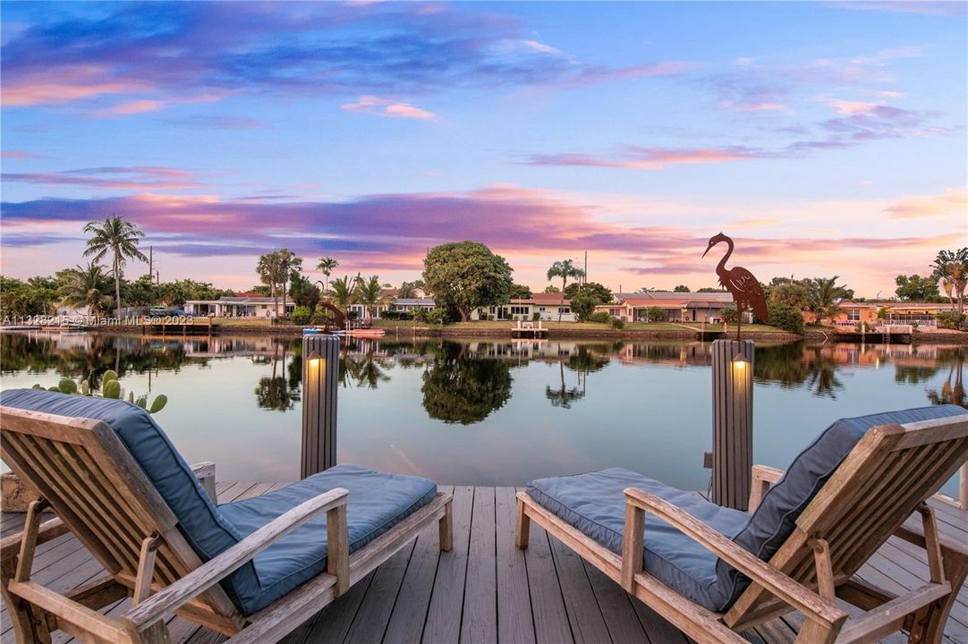 En Venta: $1,195,000 (3 camas, 3 baños, 1976 Pies cuadrados)
