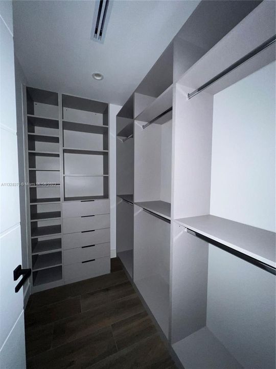 Recientemente alquilado: $10,500 (4 camas, 4 baños, 0 Pies cuadrados)