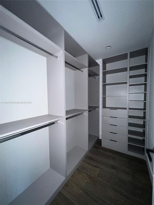 Recientemente alquilado: $10,500 (4 camas, 4 baños, 0 Pies cuadrados)