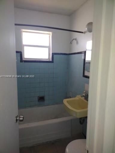 Recently Rented: $1,500 (2 beds, 2 baths, 3031 Square Feet)