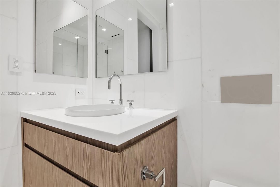 En Renta: $45,000 (3 camas, 3 baños, 2566 Pies cuadrados)