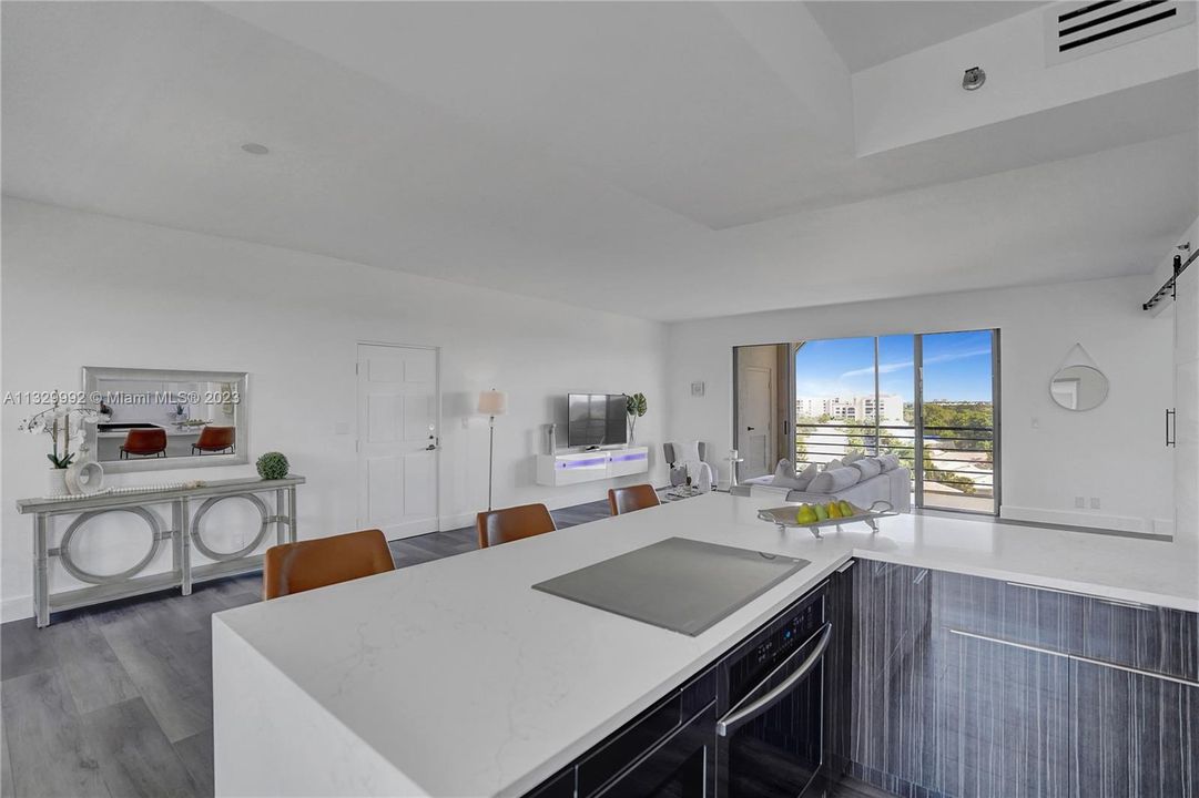 Recently Sold: $799,000 (3 beds, 2 baths, 1823 Square Feet)