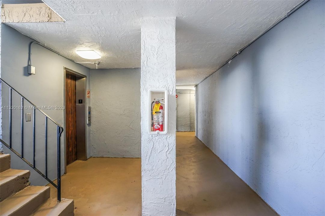 Недавно продано: $165,000 (1 спален, 1 ванн, 779 Квадратных фут)