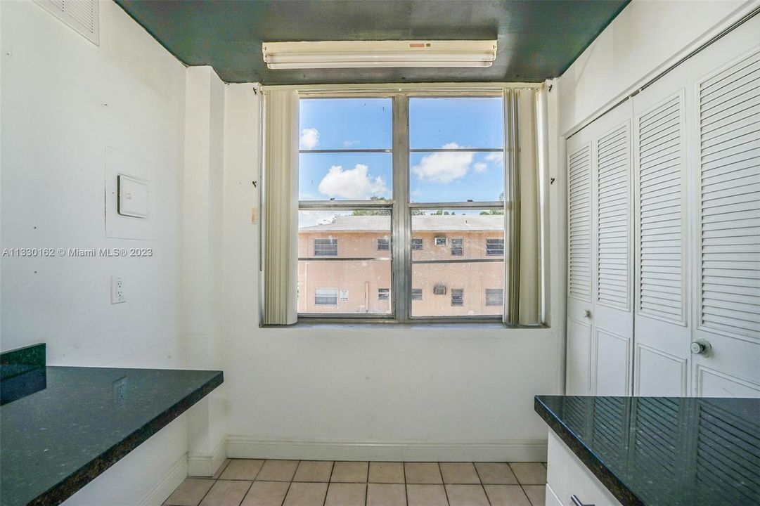 Недавно продано: $165,000 (1 спален, 1 ванн, 779 Квадратных фут)