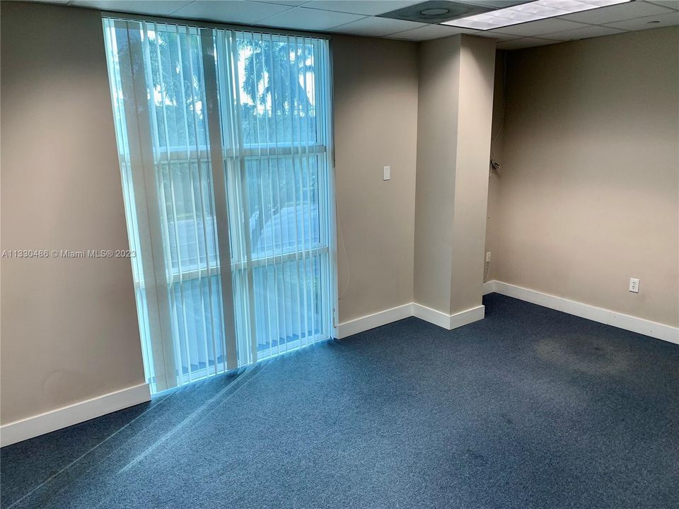 Недавно арендовано: $38 (0 спален, 0 ванн, 0 Квадратных фут)