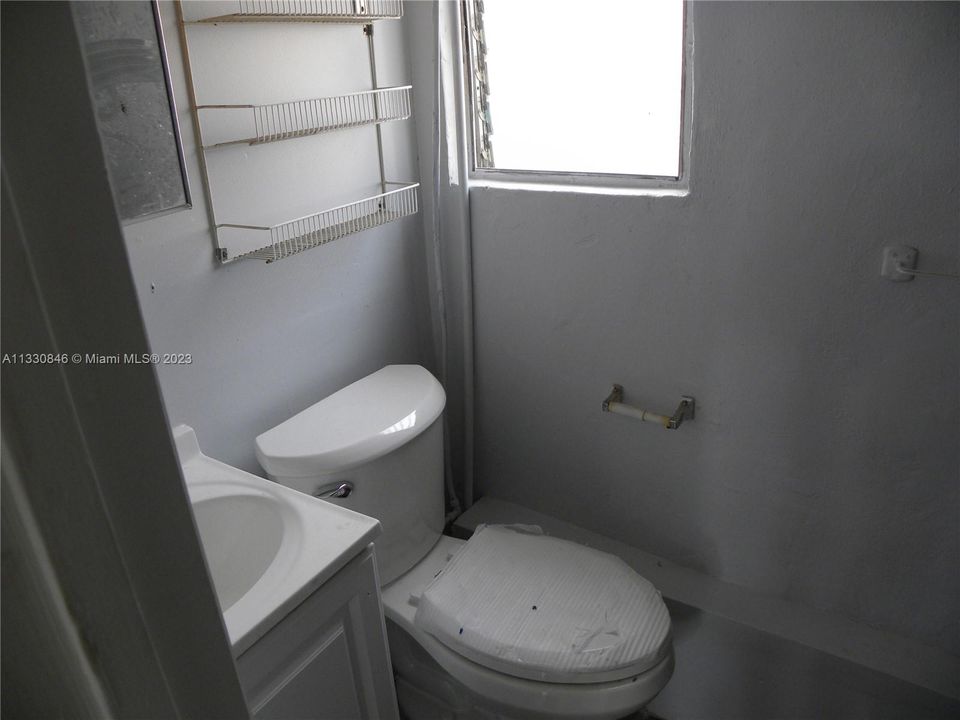 最近租的: $850 (0 贝兹, 1 浴室, 1536 平方英尺)