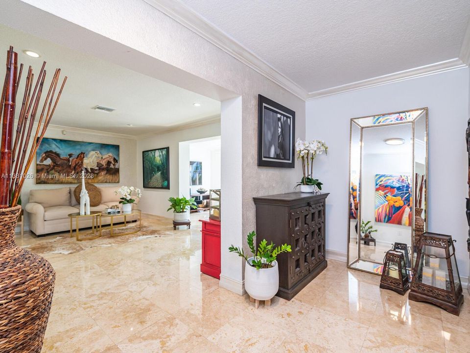 Recently Rented: $8,750 (4 beds, 5 baths, 2544 Square Feet)