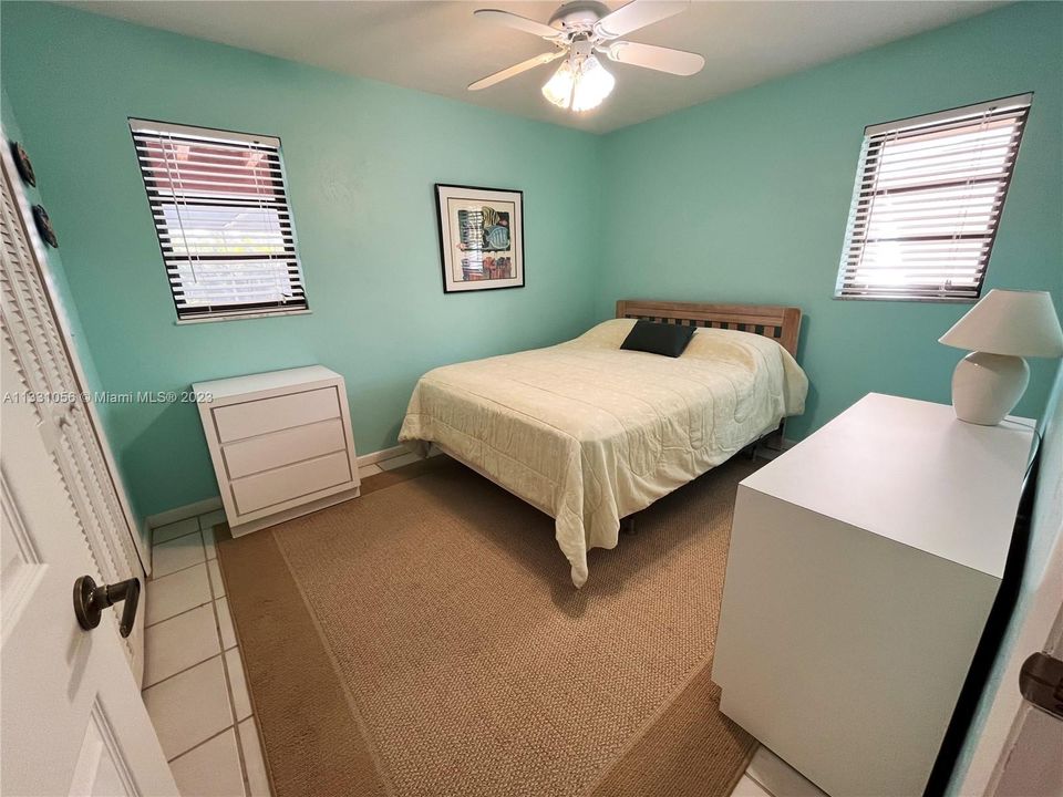 Recently Sold: $639,000 (3 beds, 2 baths, 1654 Square Feet)